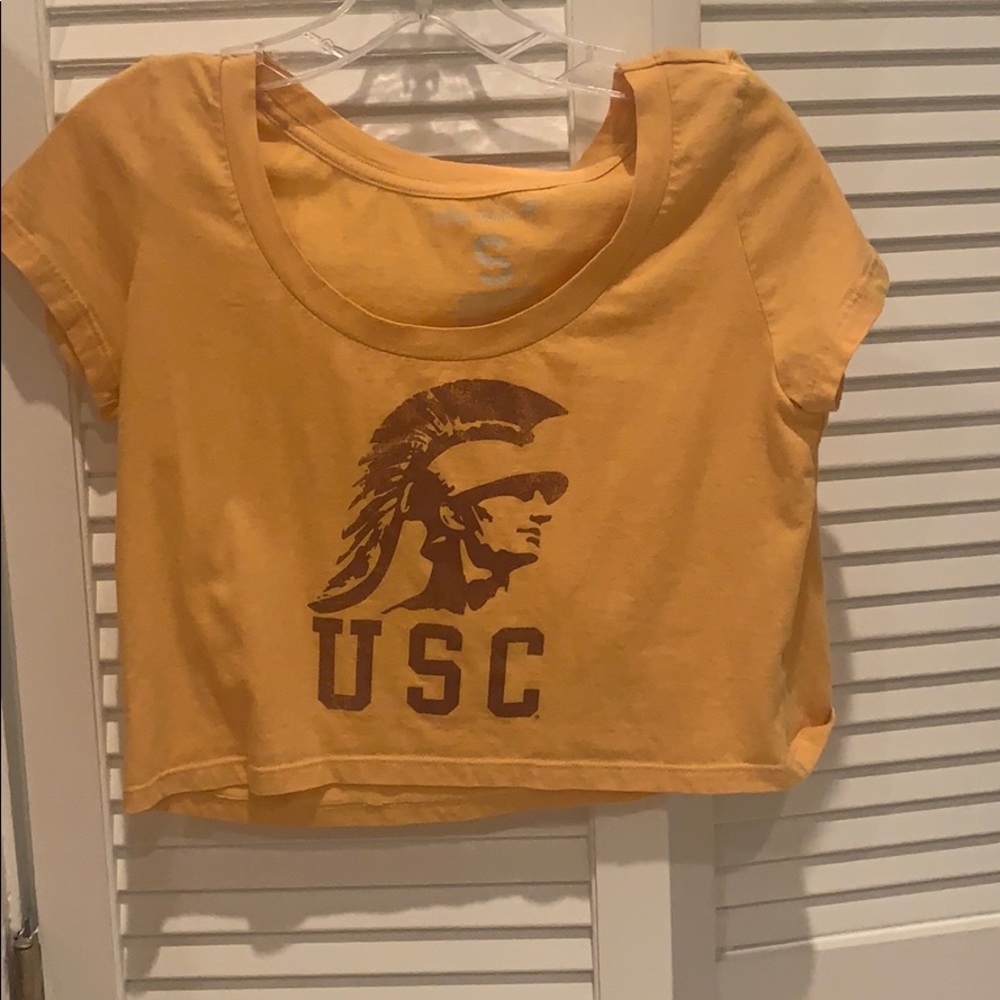 USC crop top